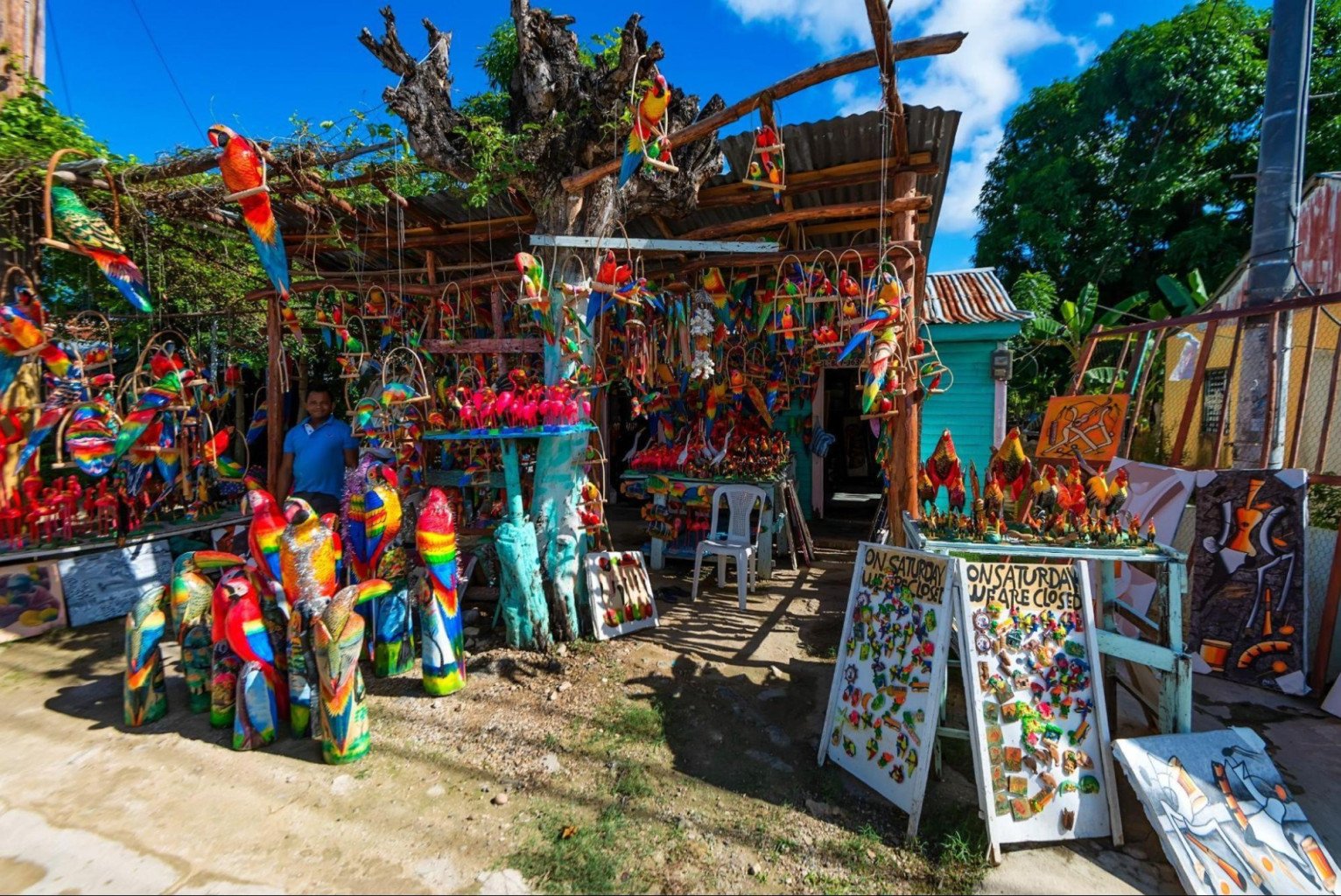 Artesanos dominicanos historia y tradición